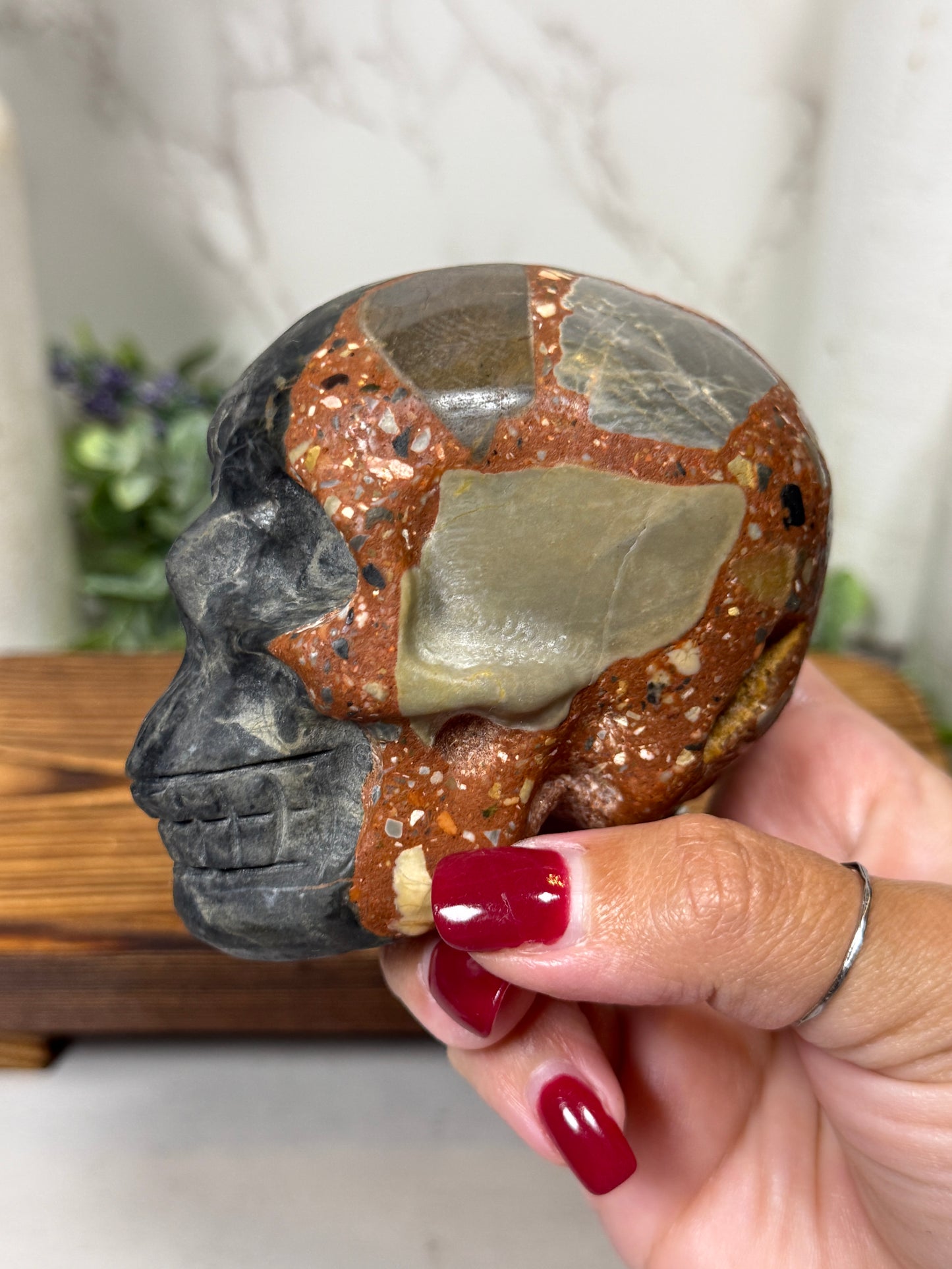 Agate Skull