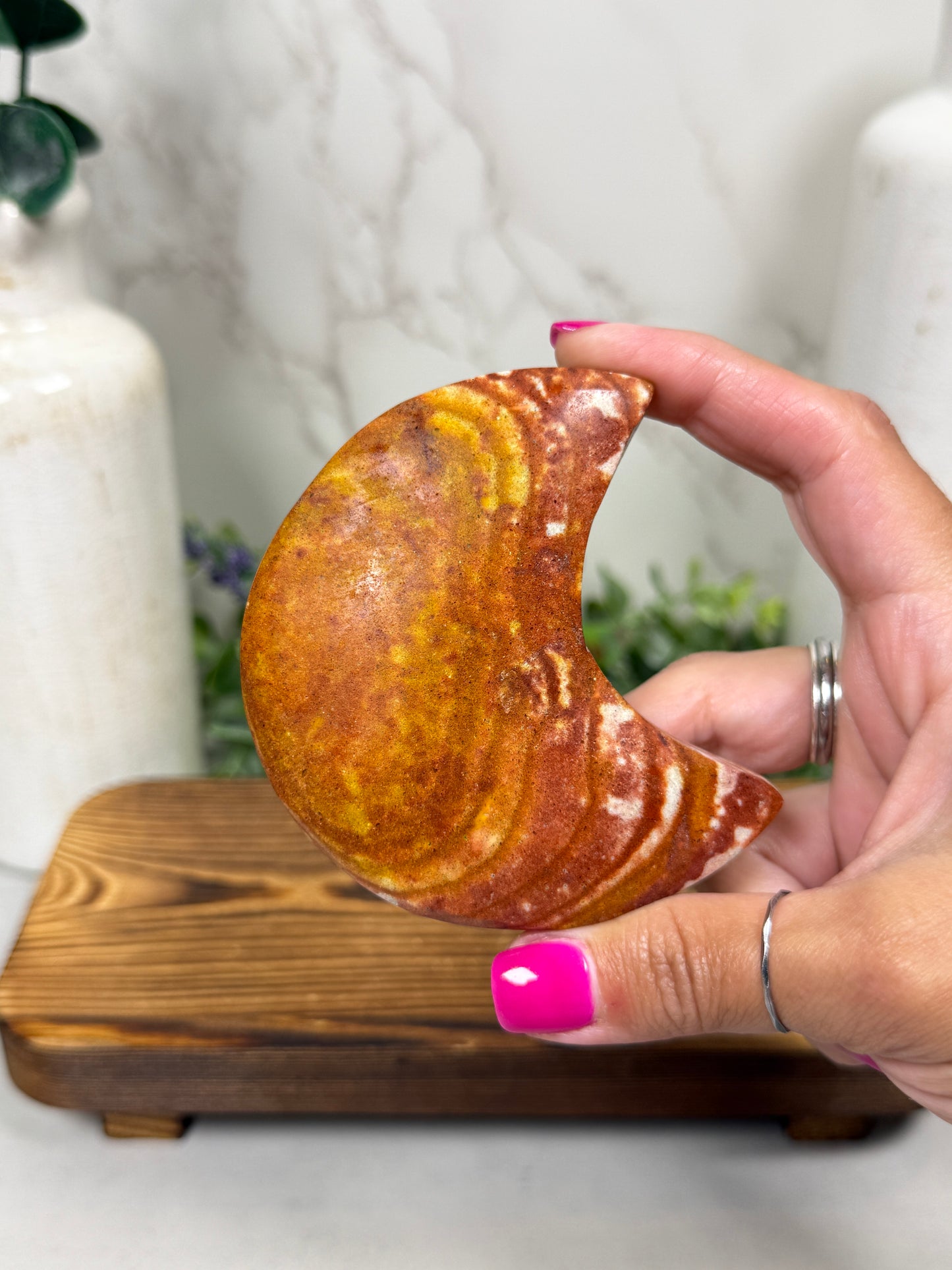 Desert Mookaite Jasper Moon | Lunas