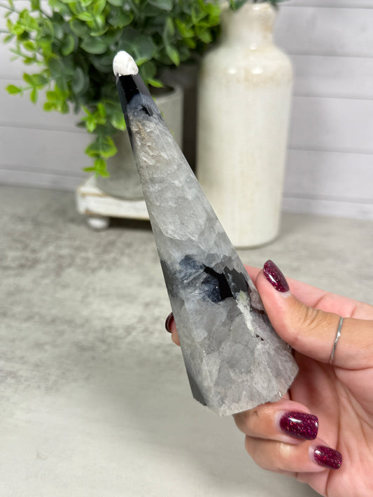 Black Diamond Agate Towers
