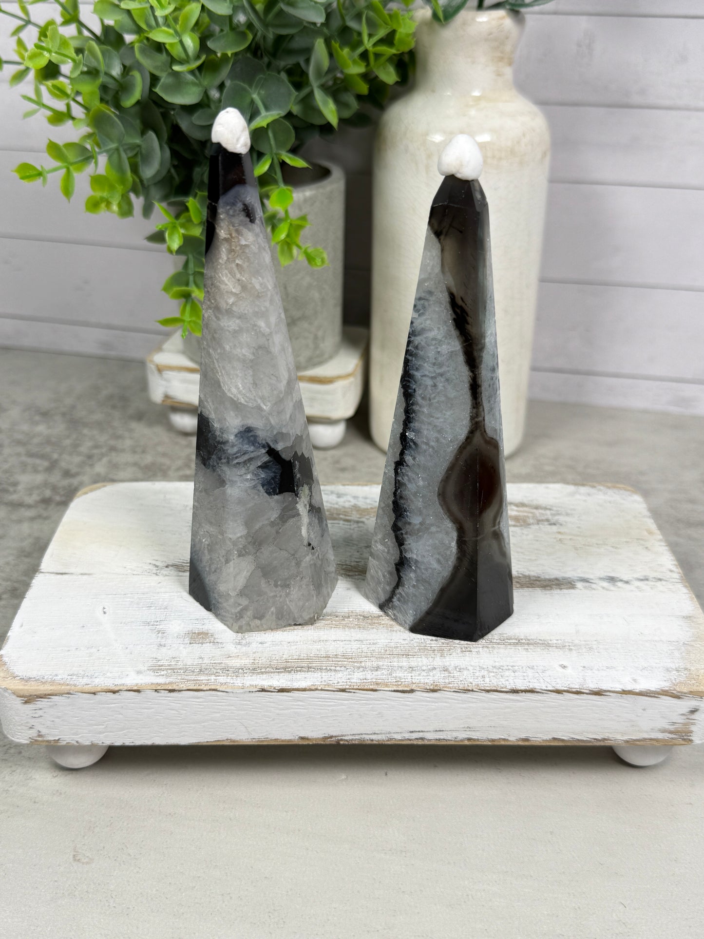 Black Diamond Agate Towers