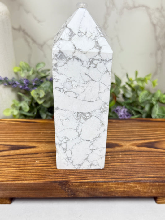 Howlite Towers