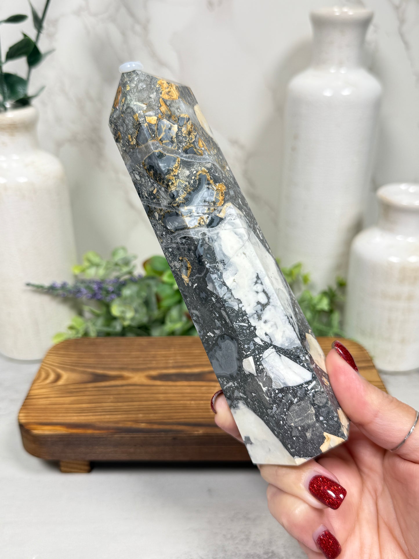 Gray Maligano Jasper Towers