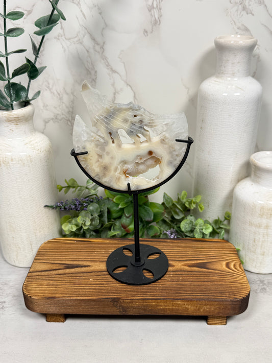 Druzy Agate Wolf on Stand