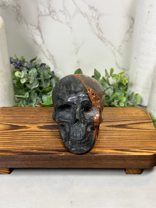 Agate Skull