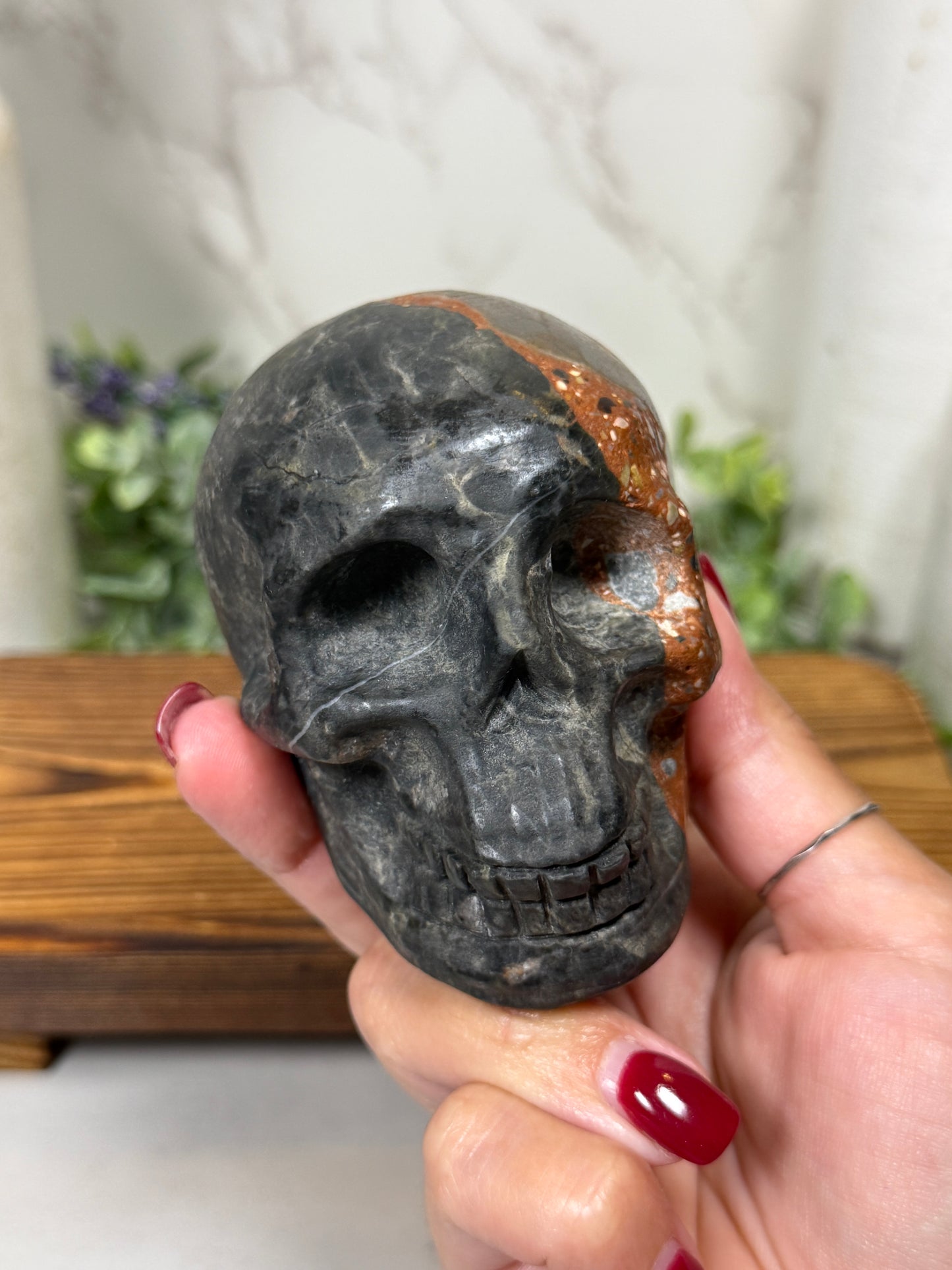 Agate Skull