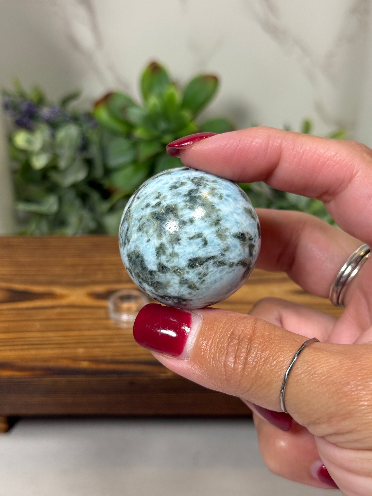 Larimar Spheres