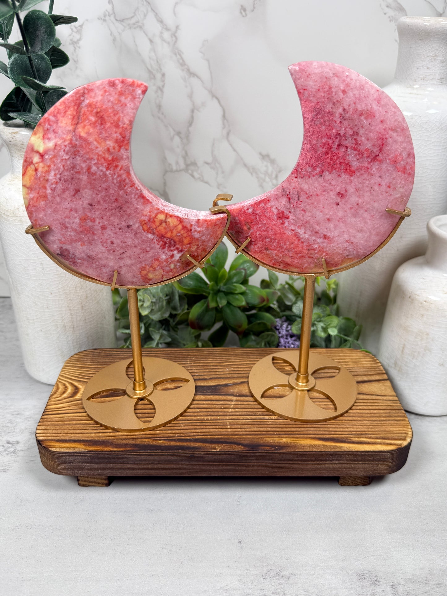 Pink Thulite Moon | Luna