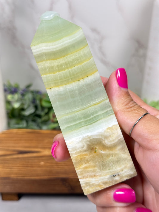 Pistachio Calcite Towers