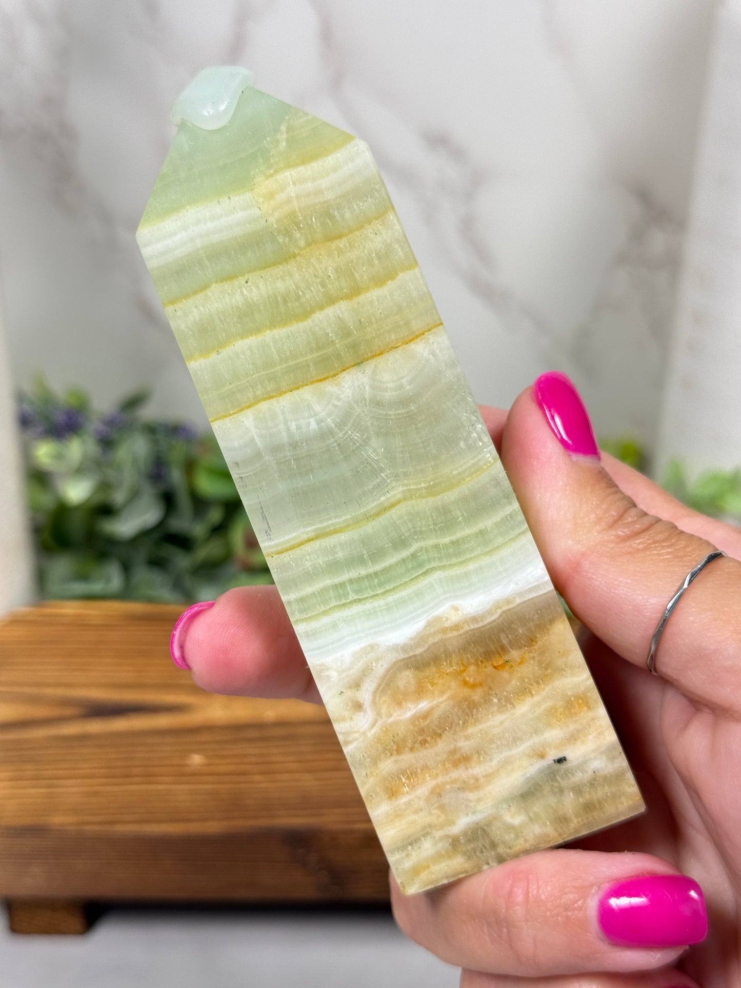 Pistachio Calcite Towers