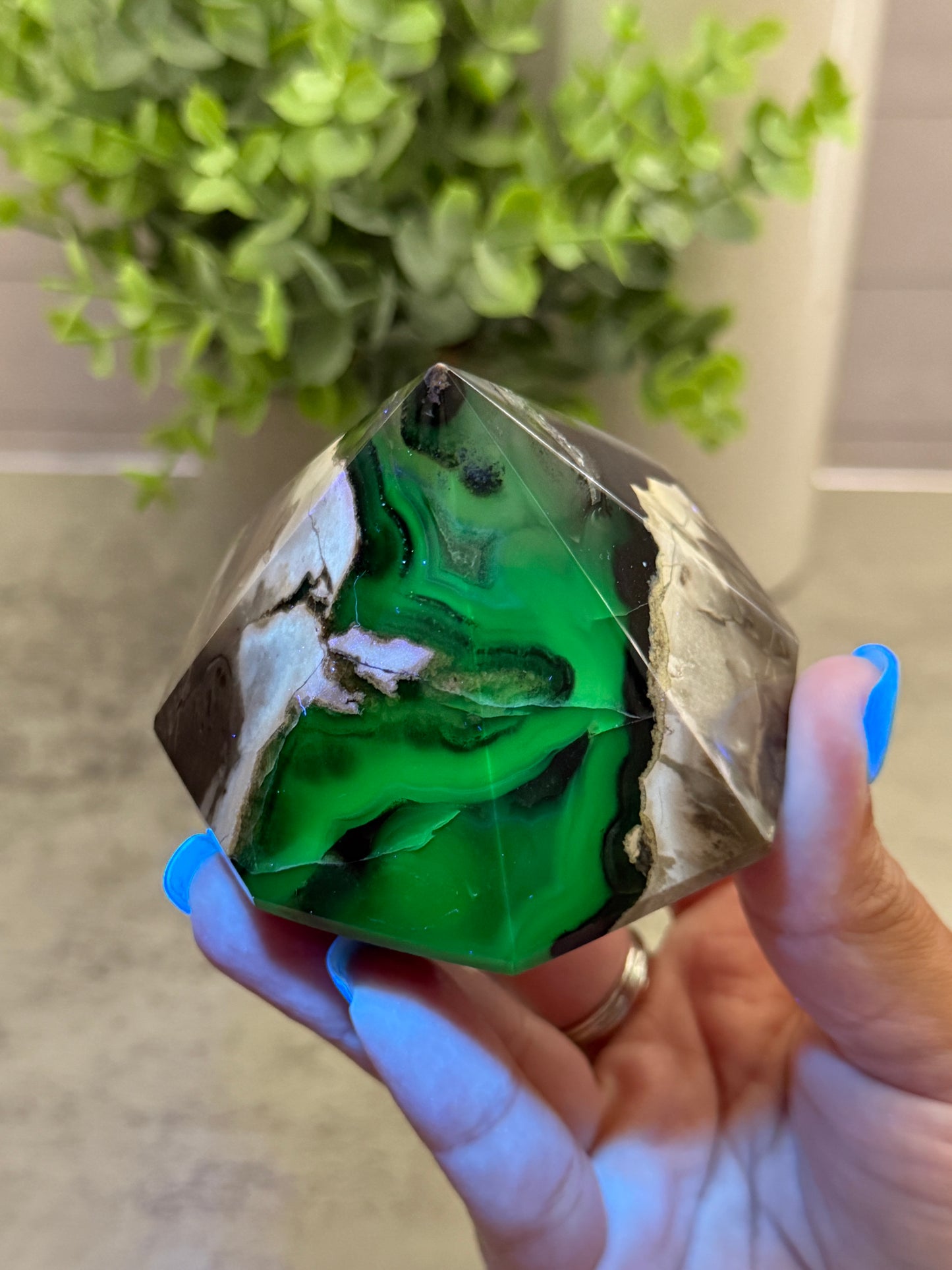 Volcano Agate Diamonds