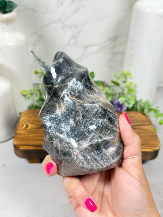 Black Moonstone Flame