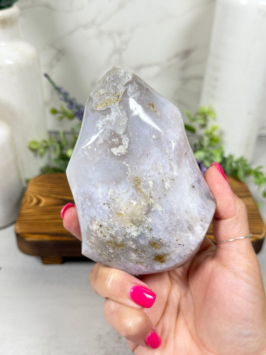 Grey Flower Agate Flame