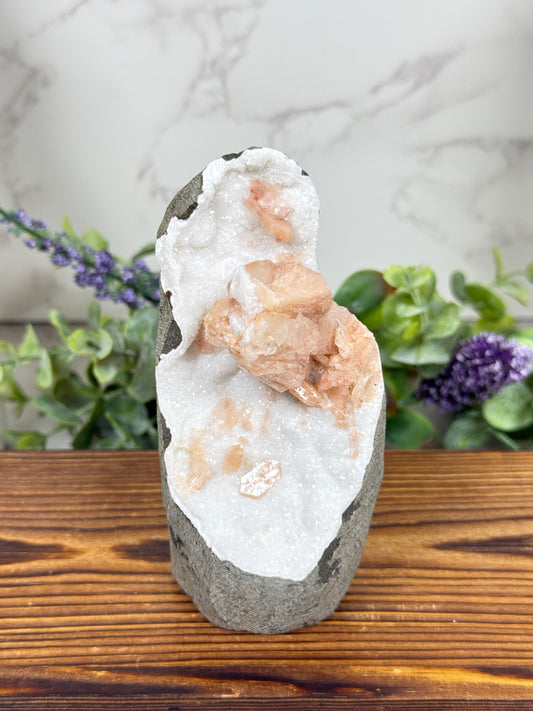 Pink Stilbite on Apophyllite