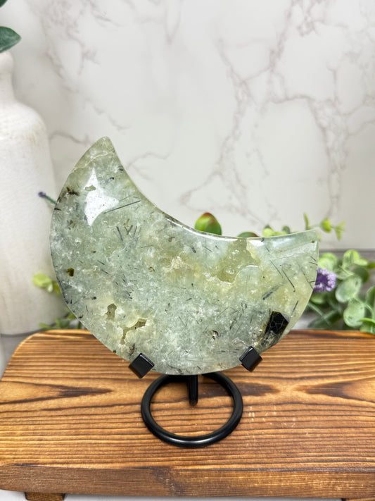 Prehnite Luna