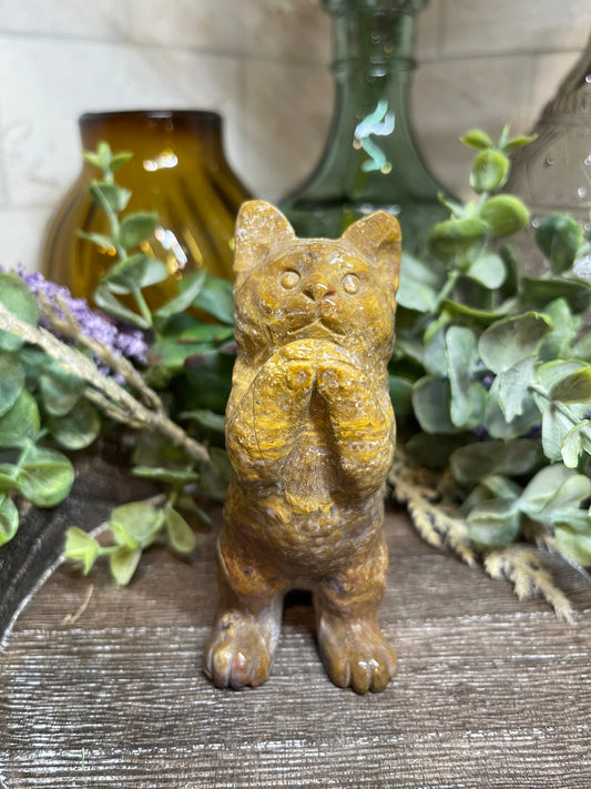 Kitty Crystal Carving